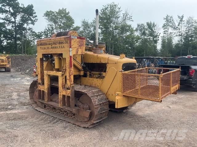 CAT D4E 20 Csőfektető dózerek