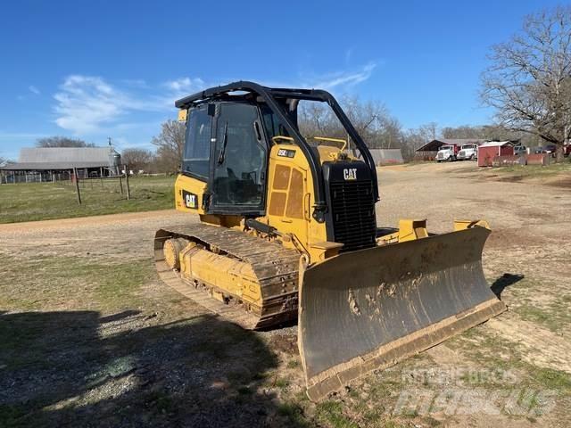 CAT D5K2 LGP lánctalpas dózerek