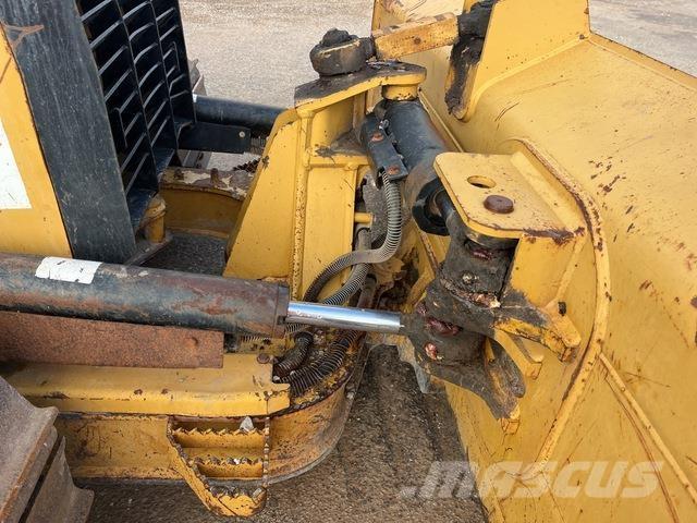 CAT D5K2 LGP lánctalpas dózerek