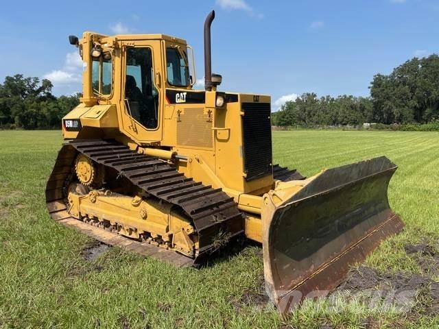 CAT D5M LGP lánctalpas dózerek