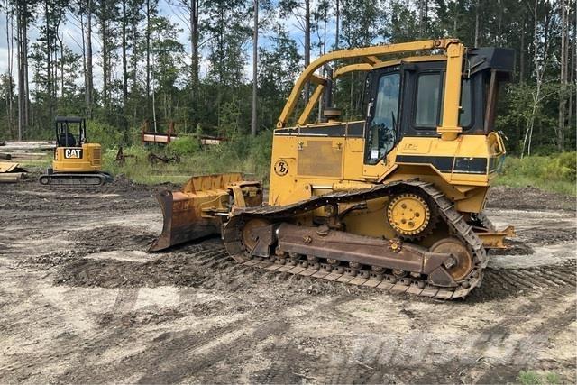 CAT D5M LGP lánctalpas dózerek