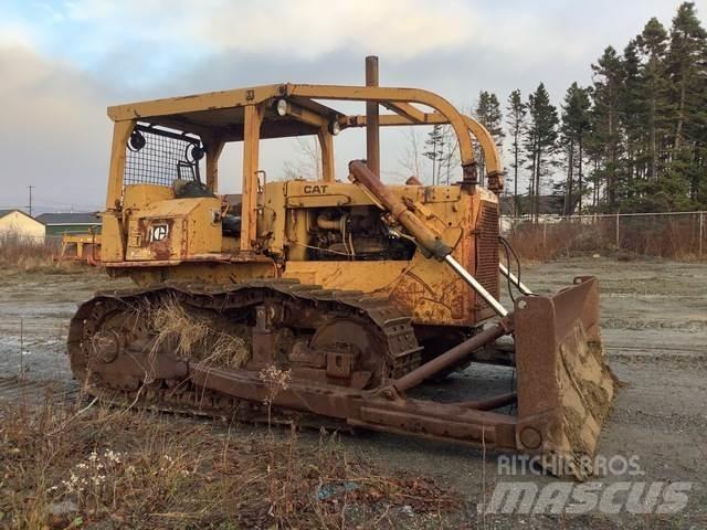 CAT D6D lánctalpas dózerek