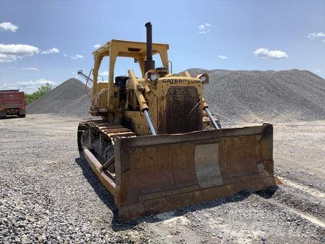 CAT D6D lánctalpas dózerek