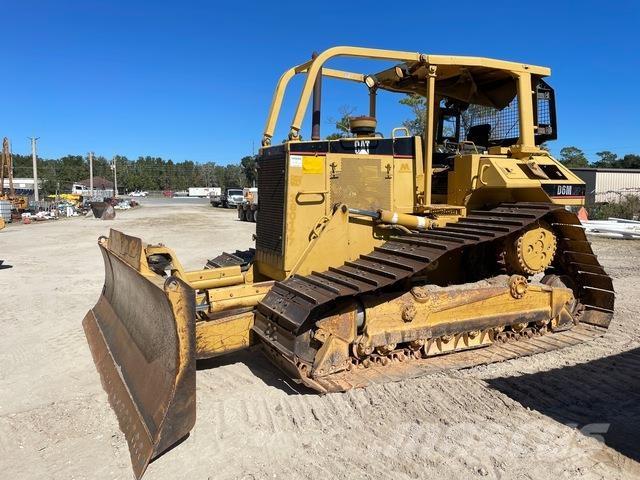 CAT D6M lánctalpas dózerek