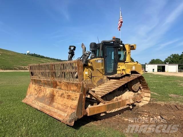 CAT D6T lánctalpas dózerek