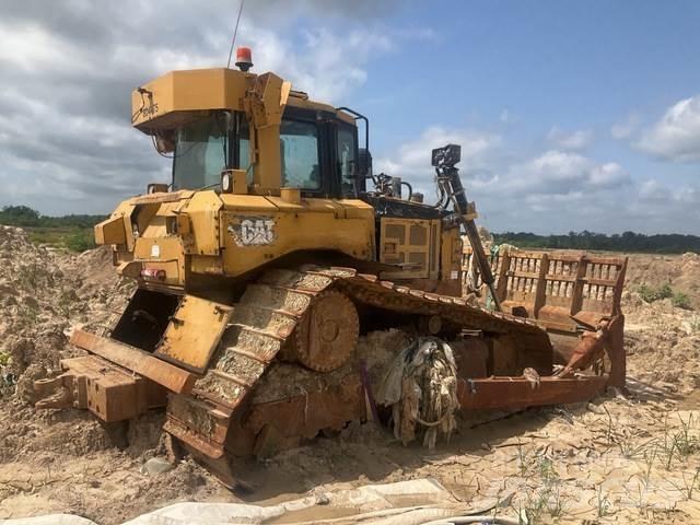 CAT D6T LGP lánctalpas dózerek