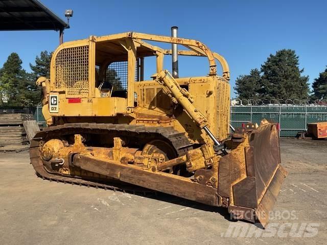 CAT D7 lánctalpas dózerek