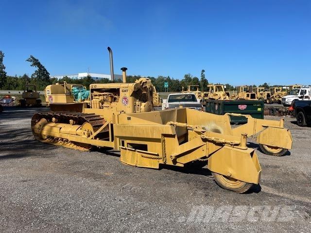 CAT D8 lánctalpas dózerek