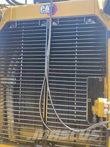 CAT D8GC lánctalpas dózerek