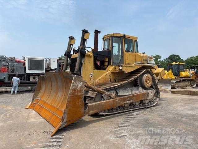 CAT D8L lánctalpas dózerek