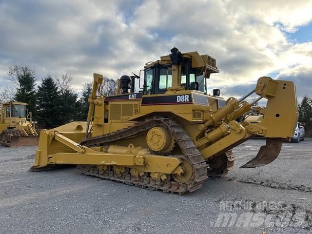 CAT D8R lánctalpas dózerek
