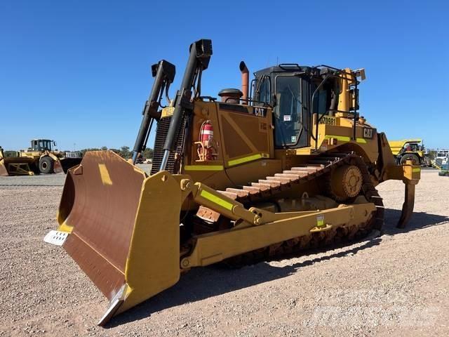 CAT D8T lánctalpas dózerek