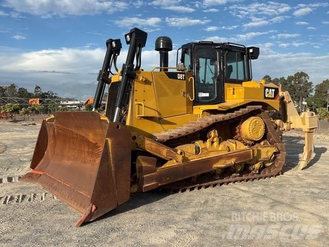CAT D8T lánctalpas dózerek