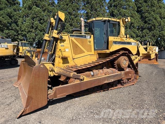 CAT D8T lánctalpas dózerek