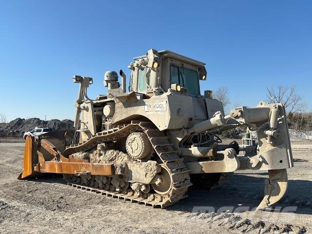 CAT D8T lánctalpas dózerek