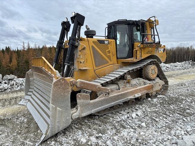 CAT D8T lánctalpas dózerek