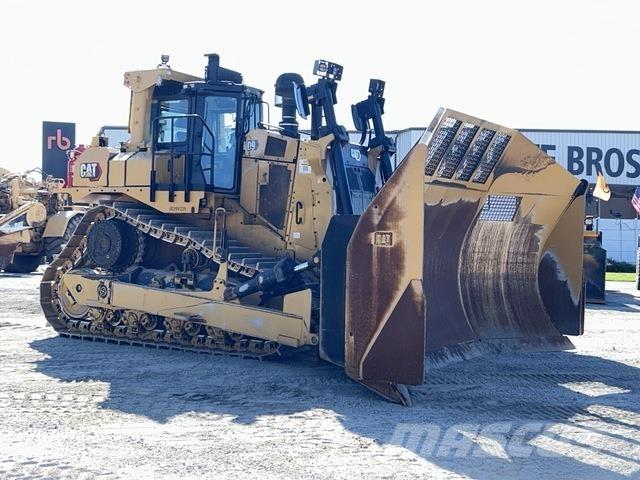 CAT D9 lánctalpas dózerek
