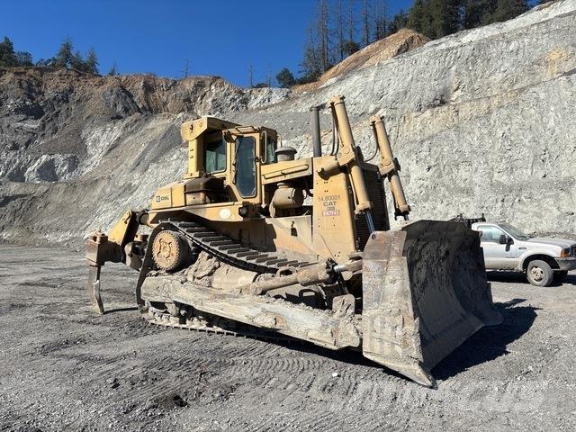 CAT D9L lánctalpas dózerek