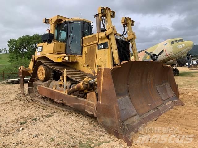 CAT D9T lánctalpas dózerek