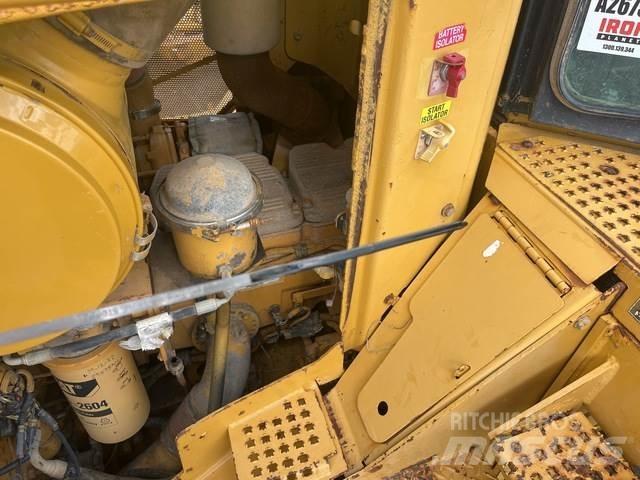 CAT D9T lánctalpas dózerek