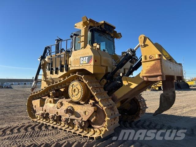 CAT D9T gumikerekes dózer
