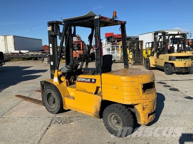 CAT DP30 Targoncák-Egyéb