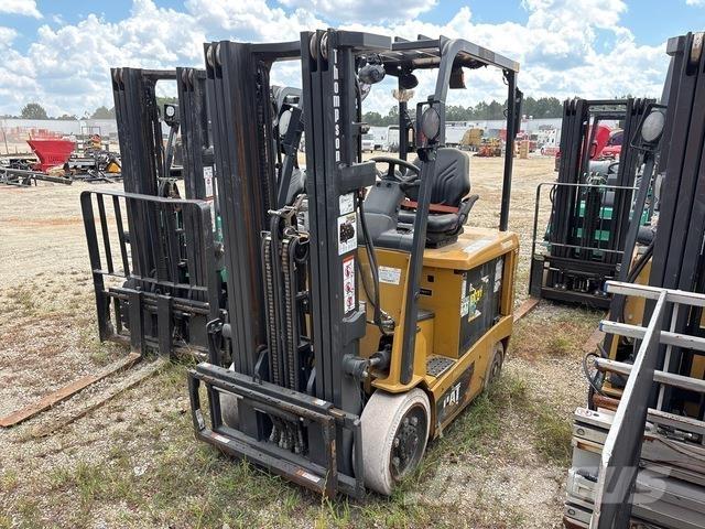 CAT EC25N2 Elektromos targoncák