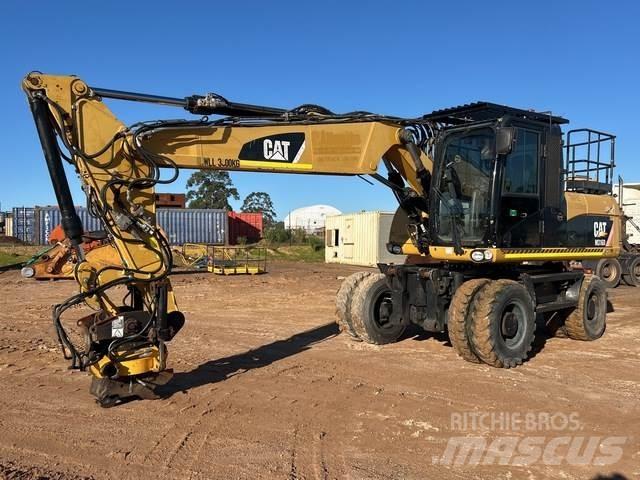 CAT M316D Gumikerekes kotrók