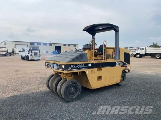 CAT PS-200B Pneumatikus kerekes hengerek