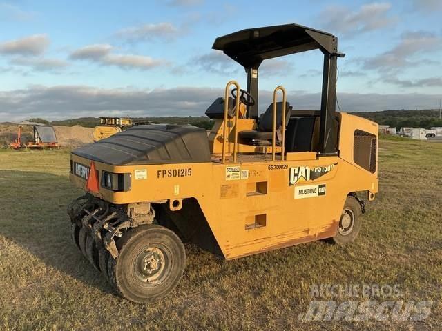 CAT PS150C Pneumatikus kerekes hengerek