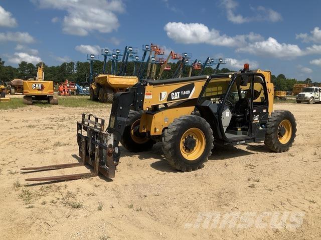 CAT TL642D Teleszkópos rakodók