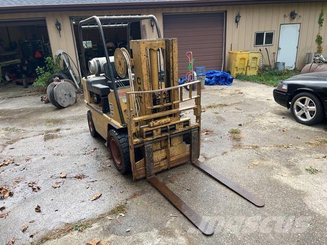 CAT V60 Targoncák-Egyéb