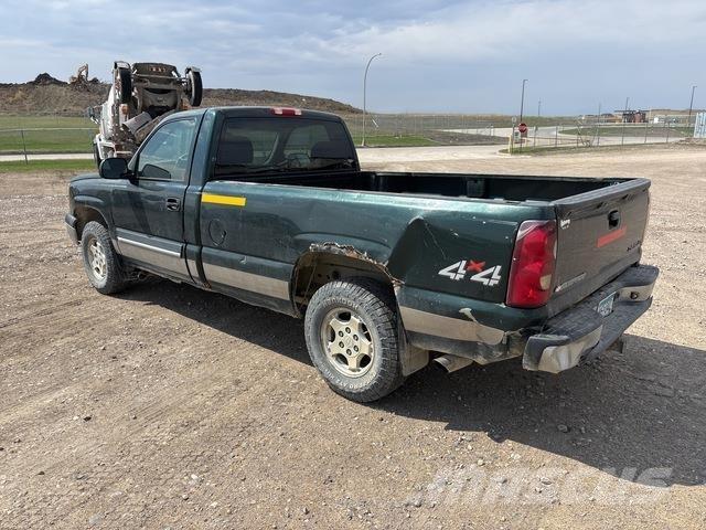 Chevrolet 1500 Kis teherszállító/Platós kocsi