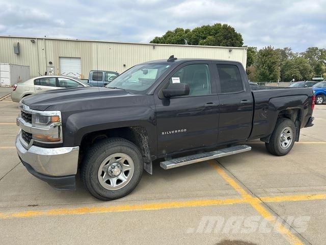 Chevrolet 1500 Kis teherszállító/Platós kocsi