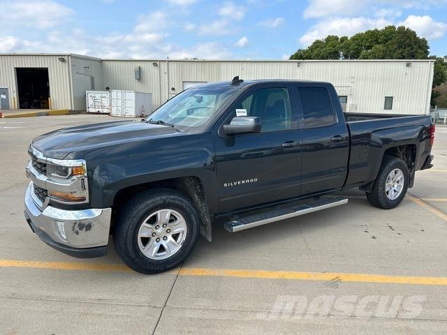 Chevrolet 1500 Kis teherszállító/Platós kocsi