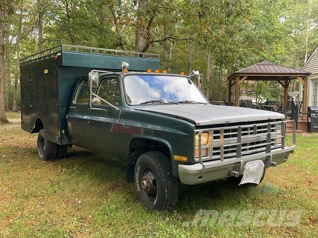 Chevrolet 2500 Közúti karbantartó haszongépek