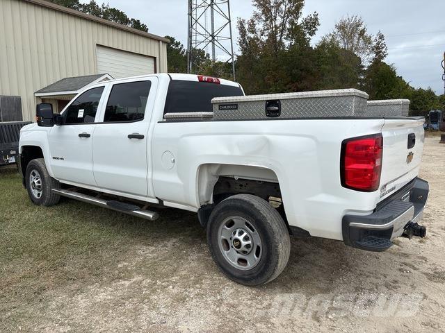 Chevrolet 2500 Kis teherszállító/Platós kocsi