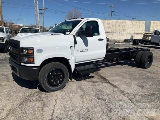 Chevrolet 5500 Vezetőfülke és belső tartozékok
