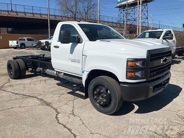 Chevrolet 5500 Vezetőfülke és belső tartozékok