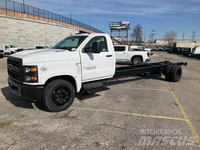 Chevrolet 5500 Vezetőfülke és belső tartozékok