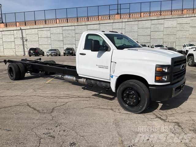 Chevrolet 5500 Vezetőfülke és belső tartozékok