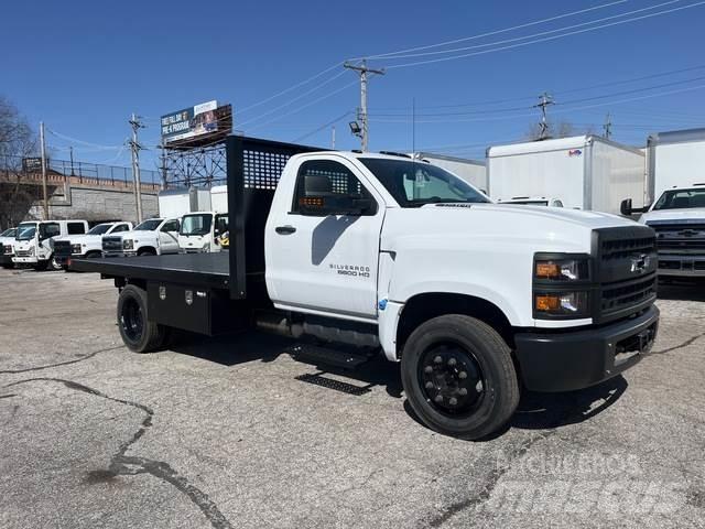 Chevrolet 6500 Platós / Ponyvás teherautók