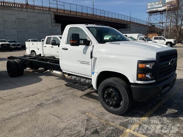 Chevrolet 6500 Vezetőfülke és belső tartozékok