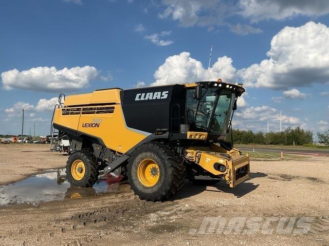 Claas 740 Kombájnok