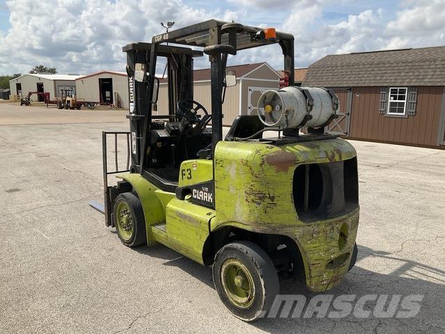 Clark CGP40 LP Targoncák-Egyéb