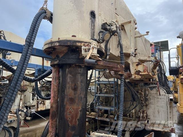 CMI PS6004 Beton terítőgépek