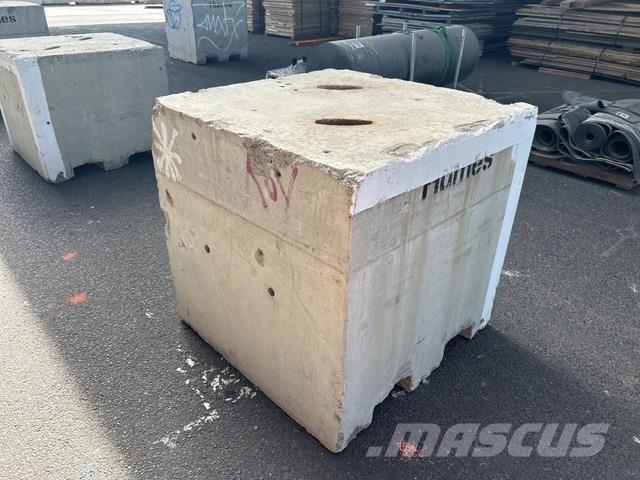  Concrete Block Építőipar - Egyebek