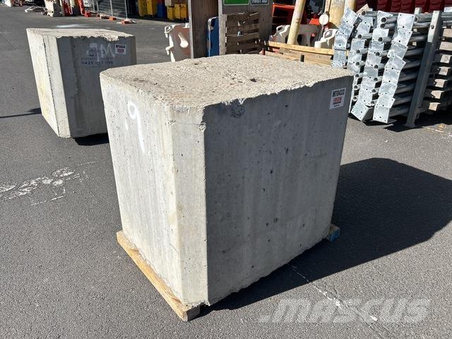  Concrete Block Építőipar - Egyebek