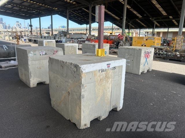  Concrete Block Építőipar - Egyebek