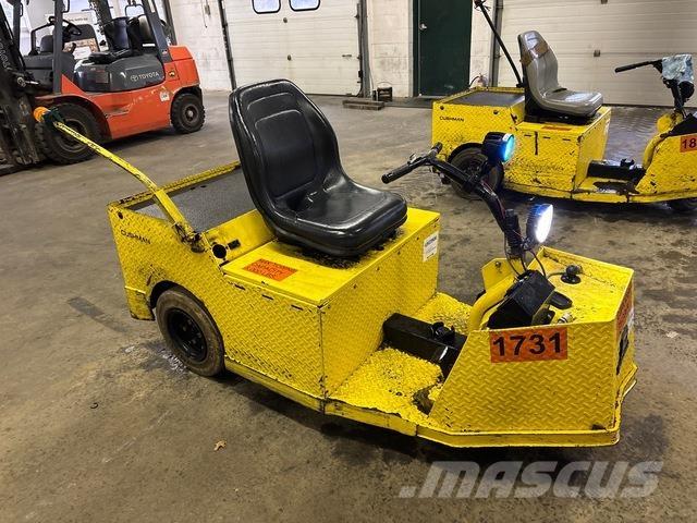 Cushman Tug 8K Motorok